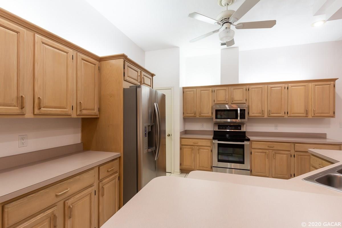 9518 Southwest 53rd Road Gainesville, FL 32608 - Photo 7 of 30 Gallery Image 7