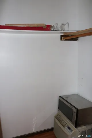 a view of utility room