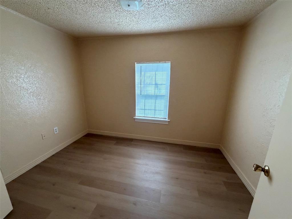 1114 Thorpe Springs Road Granbury, TX 76048 - Photo 10 of 12