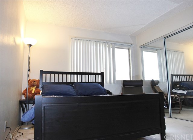 11545 Honeyglen Road Pacoima, CA 91331 - Photo 8 of 14