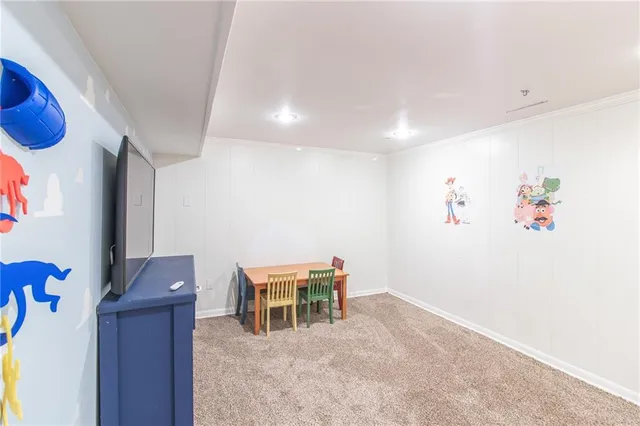 $289,900 | 400 Hillcrest Drive, Warrensburg, MO 64093