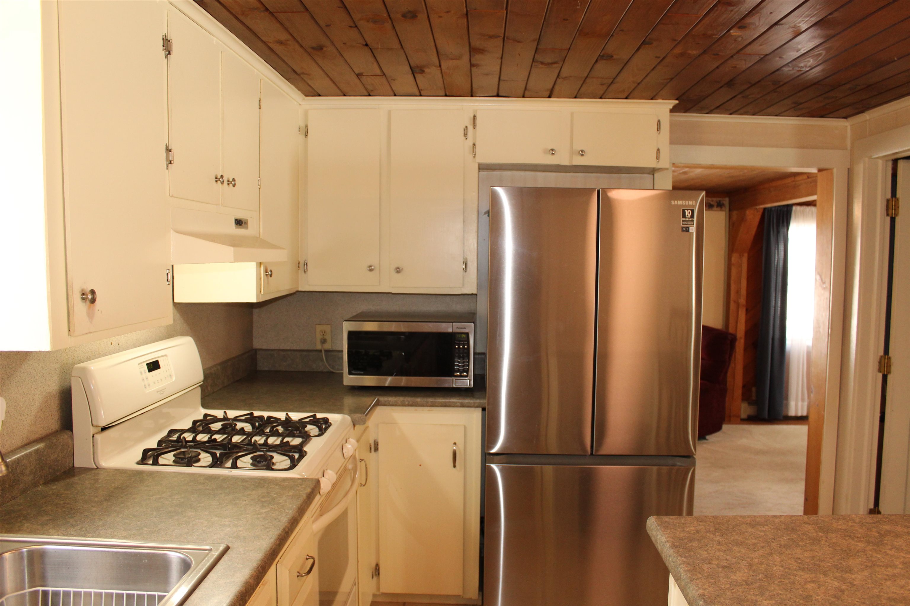 1457 Wakefield Road Wakefield, NH 03872 - Photo 6 of 31 Gallery Image 6