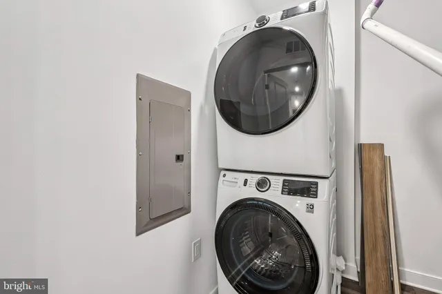 $2,700 | 21731 Dovekie Terrace, Unit 403, Ashburn, VA 20147