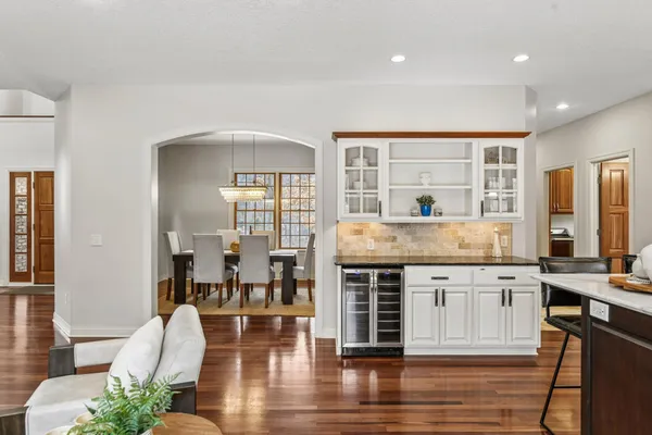$1,495,000 | 11625 Live Oak Drive, Minnetonka, MN 55305