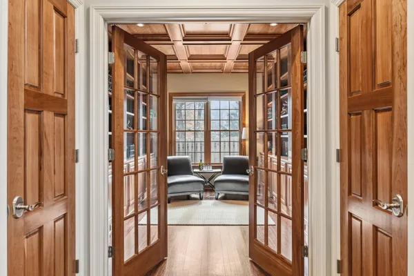 $1,495,000 | 11625 Live Oak Drive, Minnetonka, MN 55305