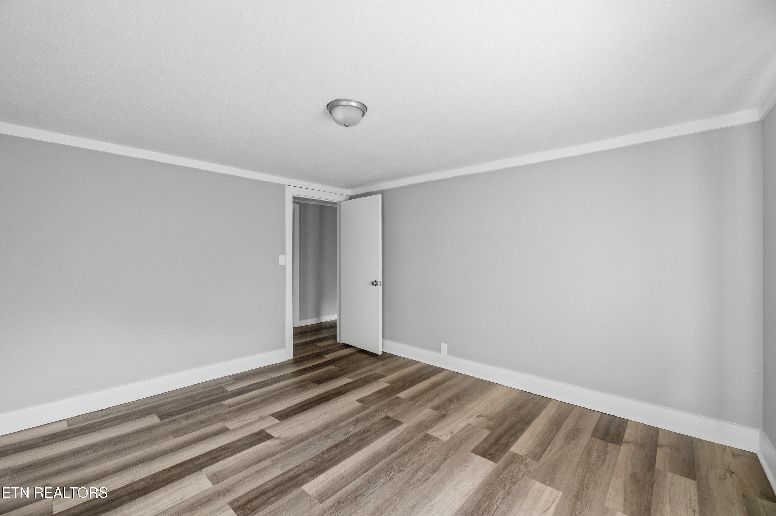 129 County Road 71 Riceville, TN 37370 - Photo 15 of 18 18-129-Co-Rd-71-Riceville-TN-16