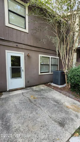 $1,500 | 9411 Genna Trace Trail, Jacksonville, FL 32257