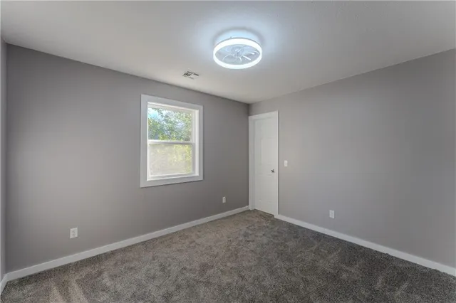 $187,500 | 217 North 17th Street, Fredonia, KS 66736