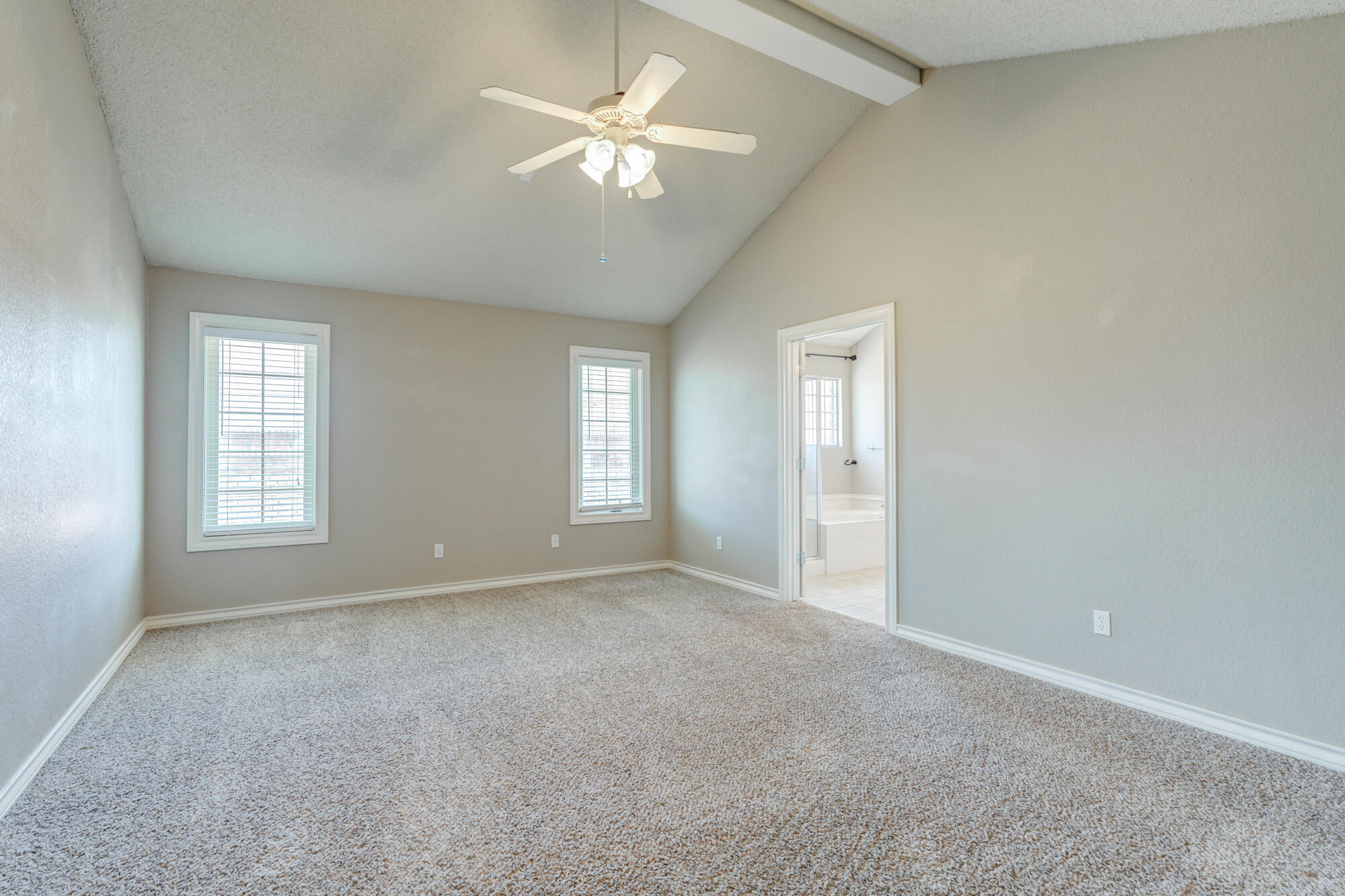 5801 110th Street Lubbock, TX 79424 - Photo 15 of 38 5801-110th-St_Lubbock-TX_8_Primary-Bedro