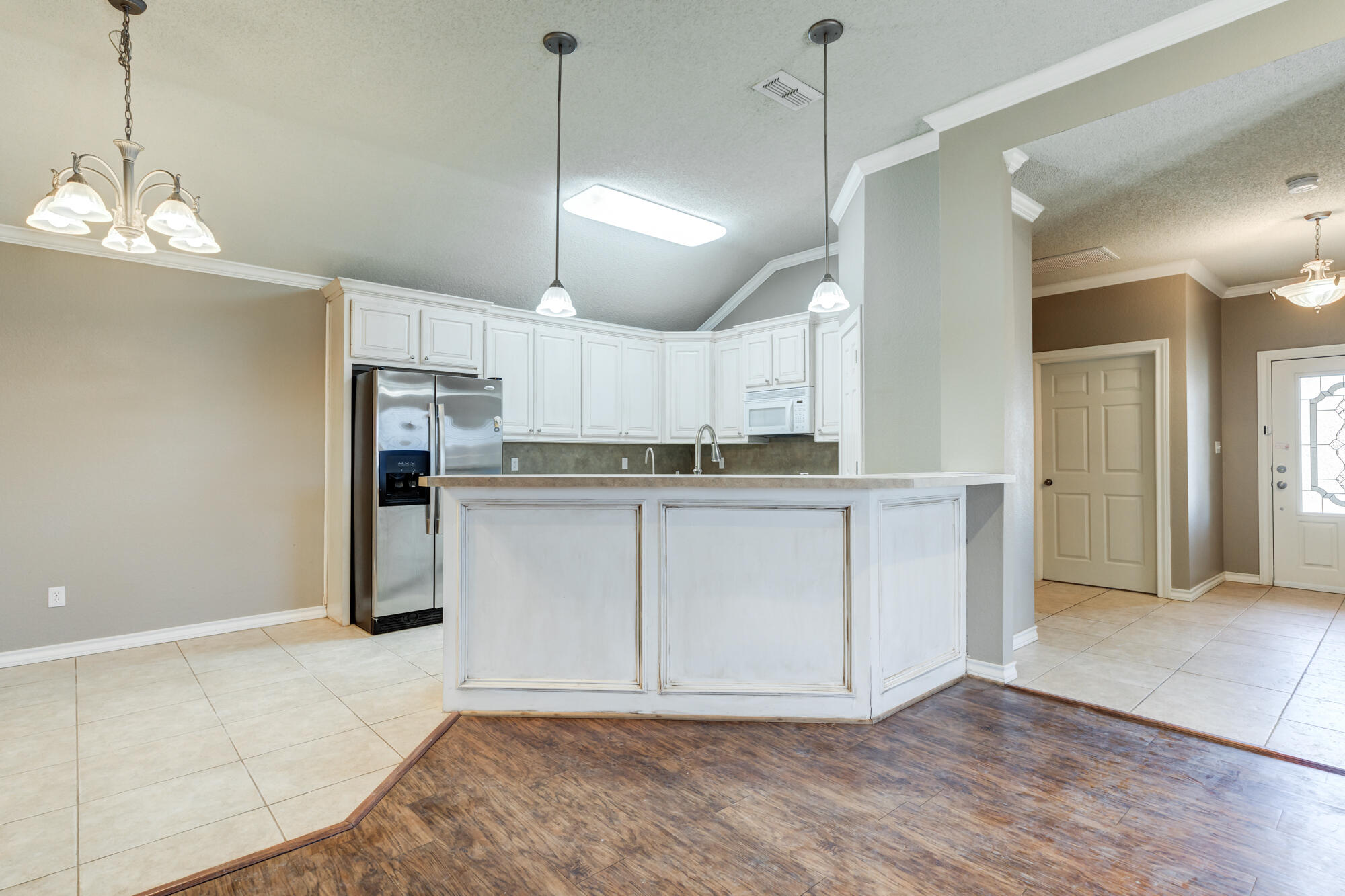 5801 110th Street Lubbock, TX 79424 - Photo 28 of 38 5801-110th-St_Lubbock-TX_37_Kitchen