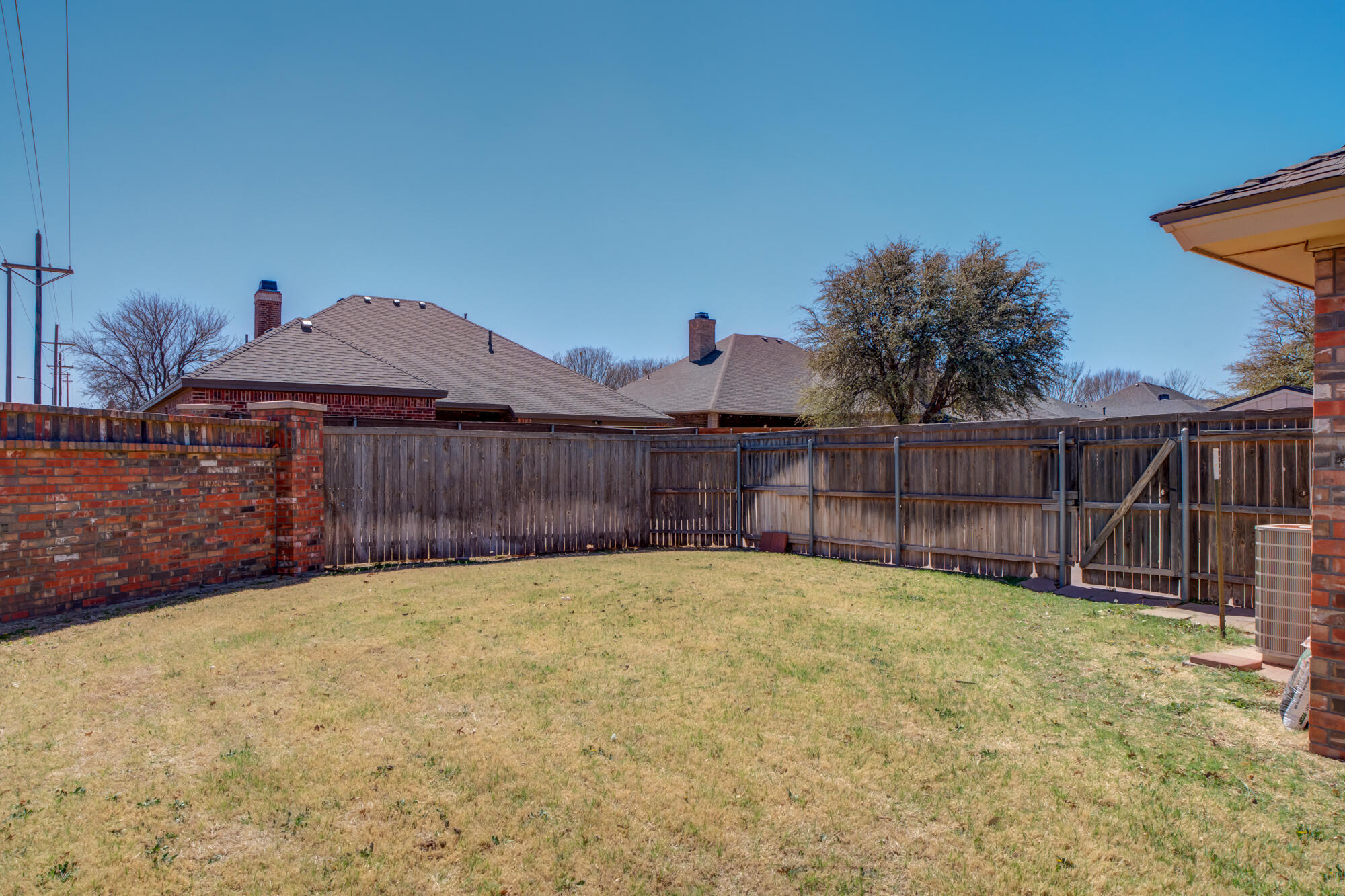 5801 110th Street Lubbock, TX 79424 - Photo 5 of 38 5801-110th-St_Lubbock-TX_21_Backyard