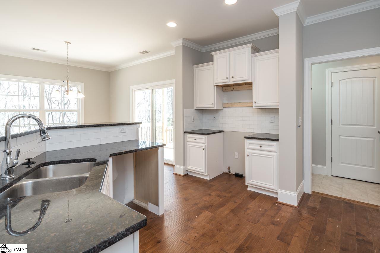 216 Donemere Way Fountain Inn, SC 29644 - Photo 14 of 32 Gallery Image 14