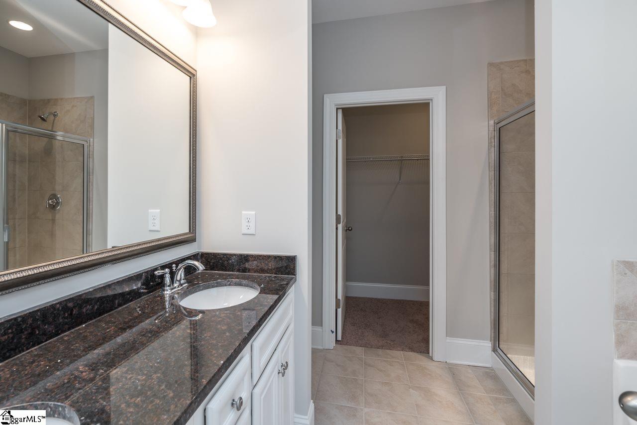 216 Donemere Way Fountain Inn, SC 29644 - Photo 20 of 32 Gallery Image 20