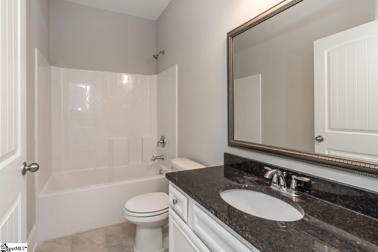 216 Donemere Way Fountain Inn, SC 29644 - Photo 24 of 32 Gallery Image 24