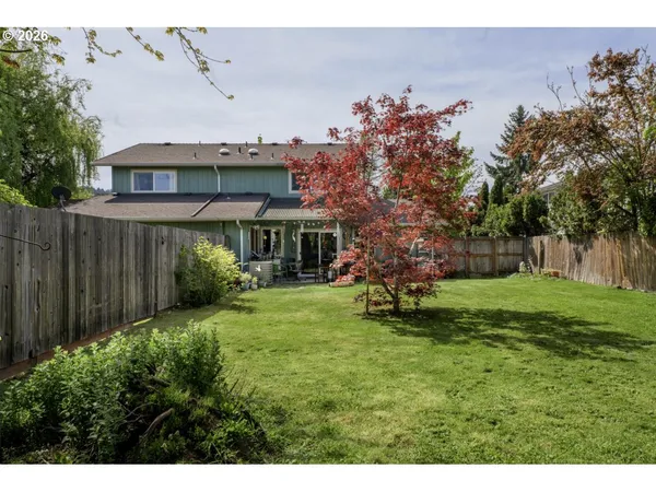 $539,000 | 1522 East Washington Avenue, Cottage Grove, OR 97424