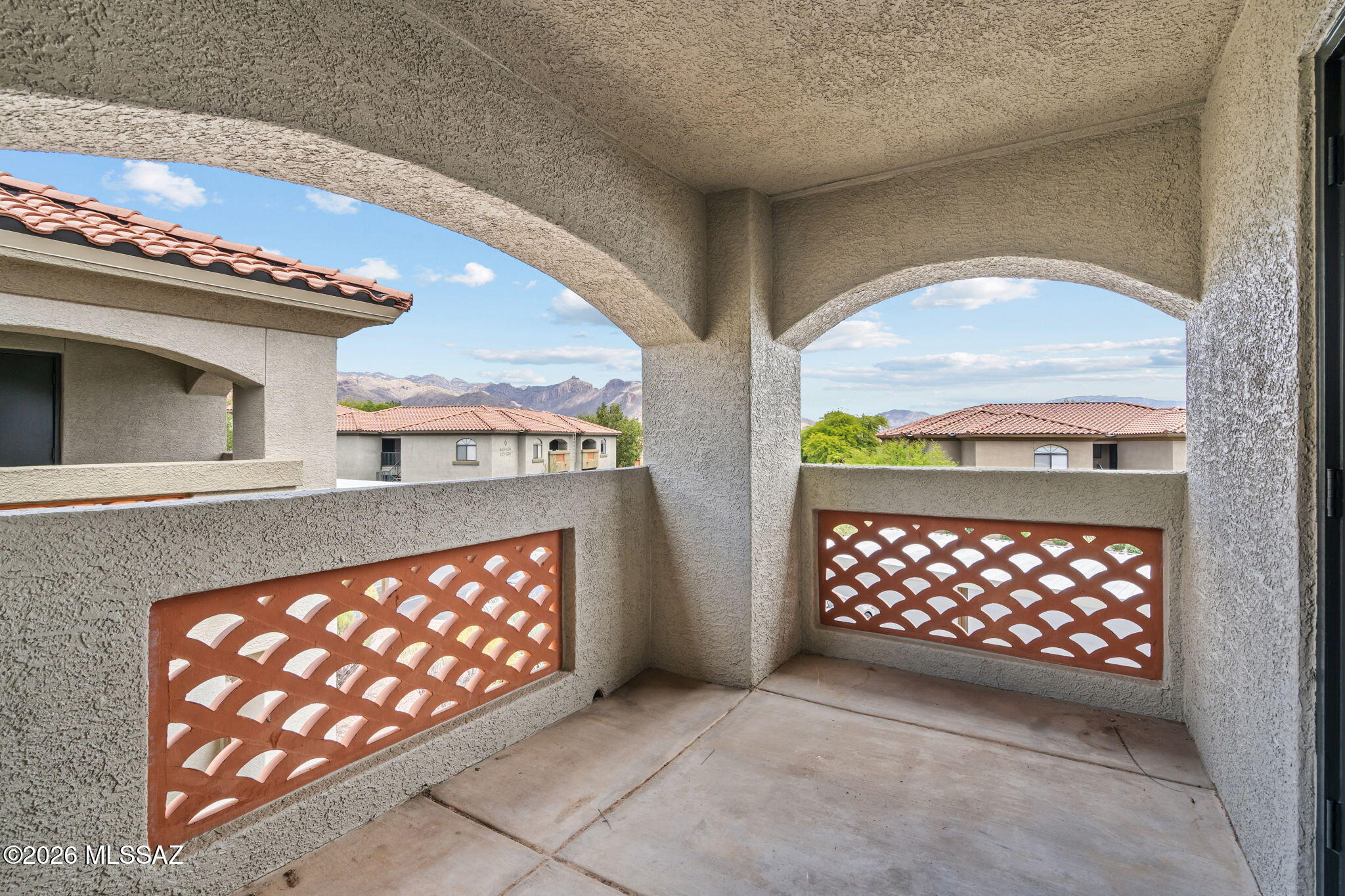 5751 North Kolb Road, Unit 19208 Tucson, AZ 85750 - Photo 18 of 20 18-web-or-mls-5751 N Kolb Rd 19208-16