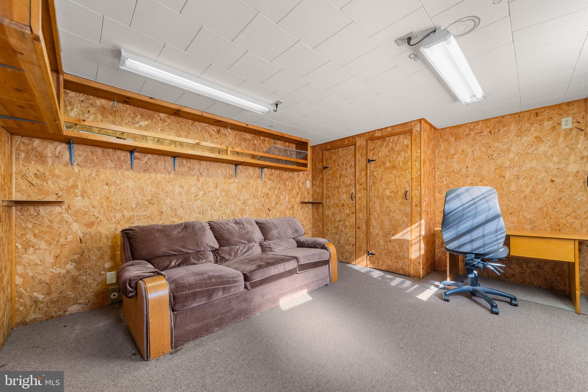 292 C Street Carneys Point, NJ 08069 - Photo 30 of 37 a living room with furniture