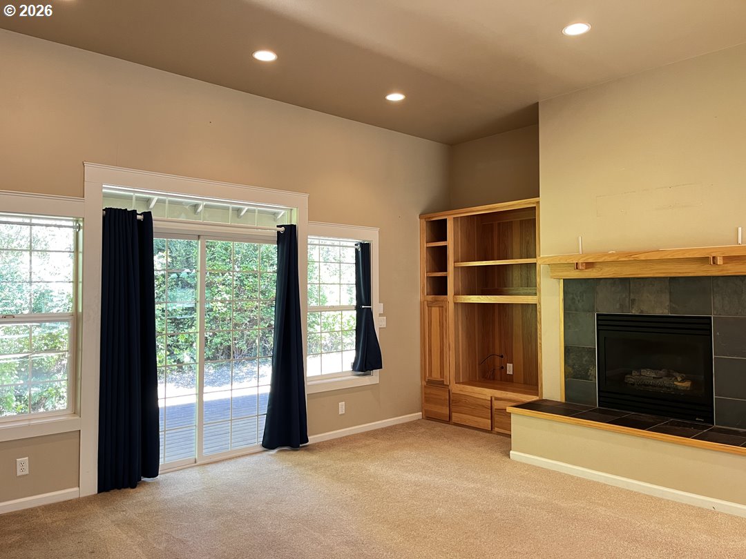 87989 Kelsie Way Florence, OR 97439 - Photo 10 of 45