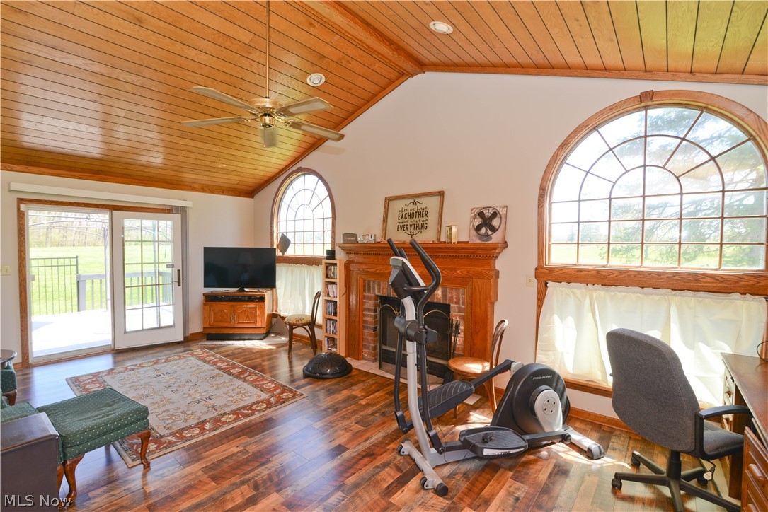 14906 Palmyra Road Diamond, OH 44412 - Photo 12 of 35 Gallery Image 12
