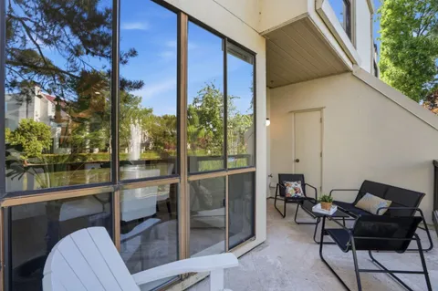 $660,000 | 126 Shorebird Circle, Redwood City, CA 94065
