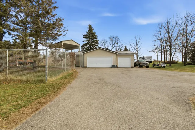 $335,000 | 19936 Major Avenue, Hutchinson, MN 55350