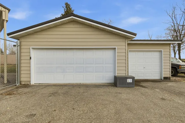 $335,000 | 19936 Major Avenue, Hutchinson, MN 55350