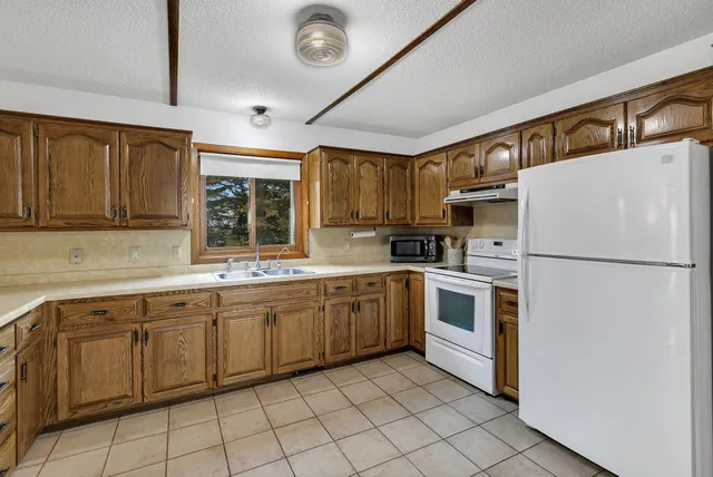 $335,000 | 19936 Major Avenue, Hutchinson, MN 55350