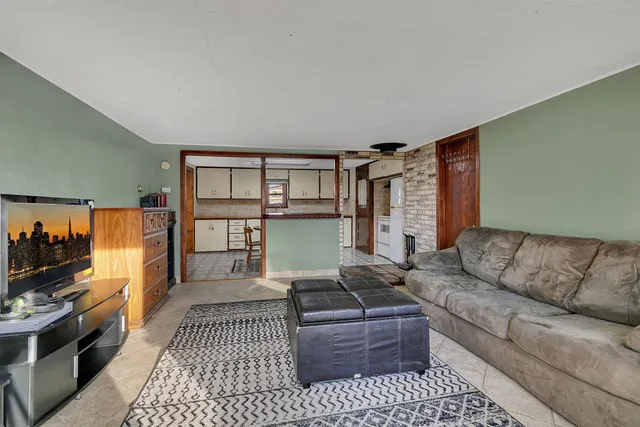 $315,000 | 19936 Major Avenue, Hutchinson, MN 55350