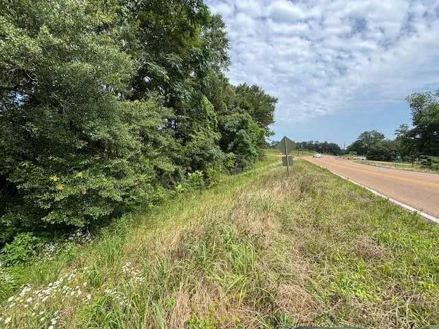 $249,900 | 3092 Airport Fernwood Road, McComb, MS 39648