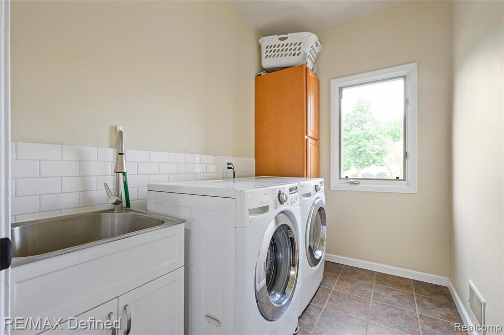 116 Scarborough Lane Rochester Hills, MI 48306 - Photo 29 of 53