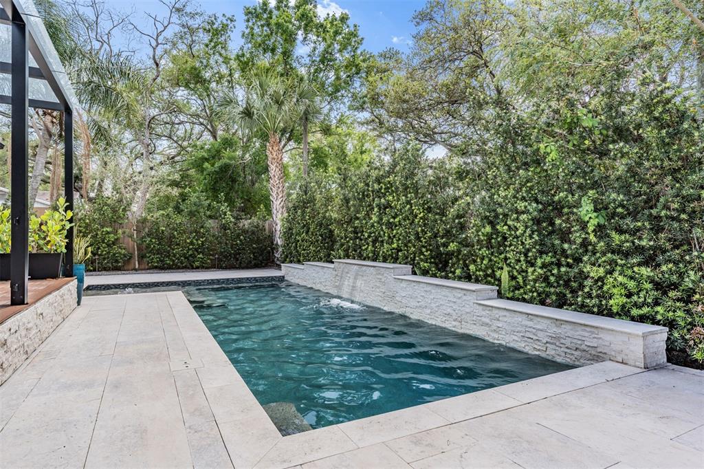 4003 South Shamrock Road Tampa, FL 33611 - Photo 31 of 38 a view of a backyard of the house