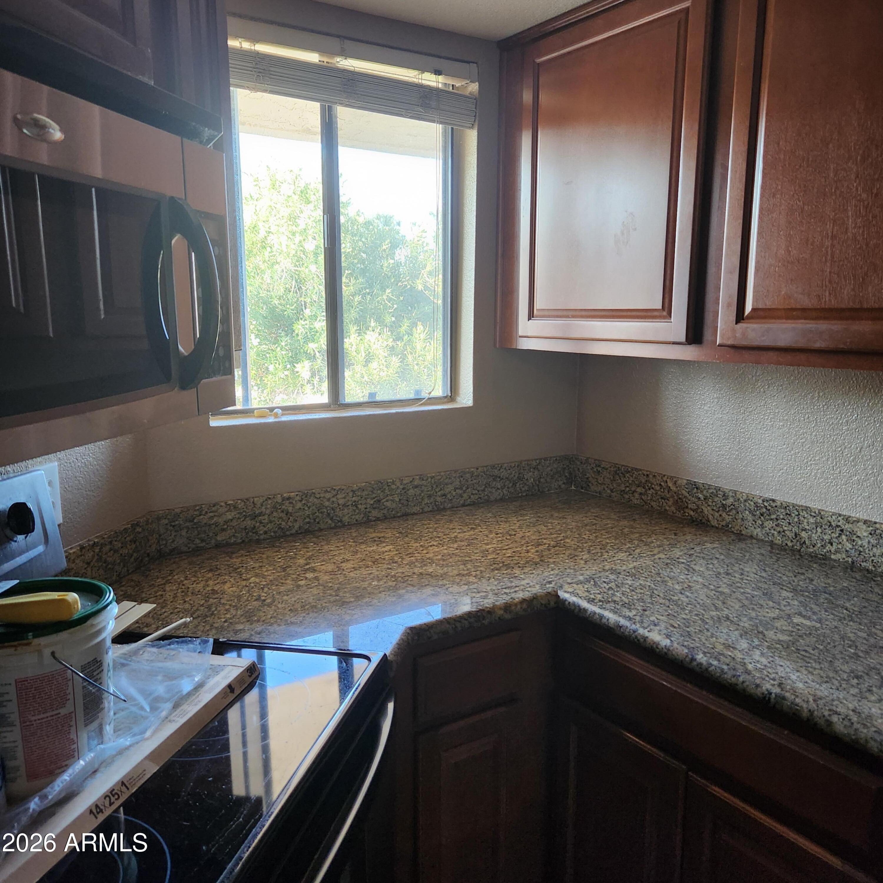 835 North Granite Reef Road, Unit 18 Scottsdale, AZ 85257 - Photo 3 of 12 Kitchen