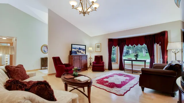 $499,900 | 1351 Brentwood Terrace, Eau Claire, WI 54703