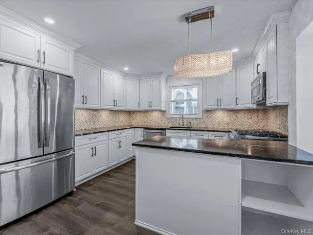 $1,099,999 | 360 Franklin Avenue, Hewlett, NY 11557