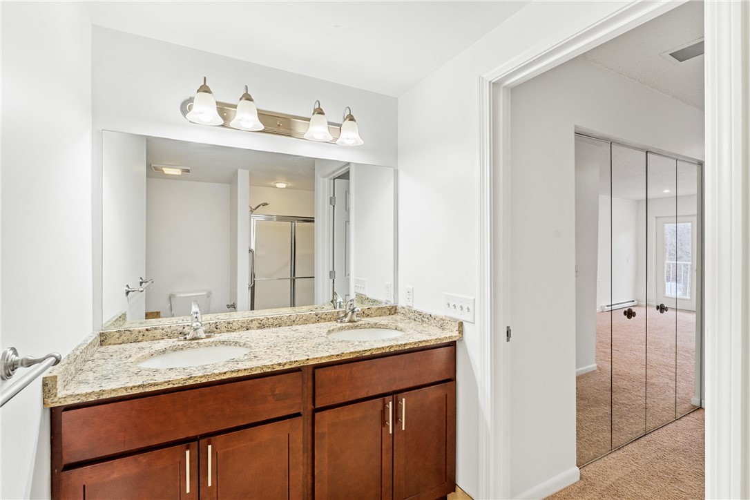 30 Argyle Avenue, Unit 206 Riverside, RI 02915 - Photo 23 of 32 primary suite bathroom