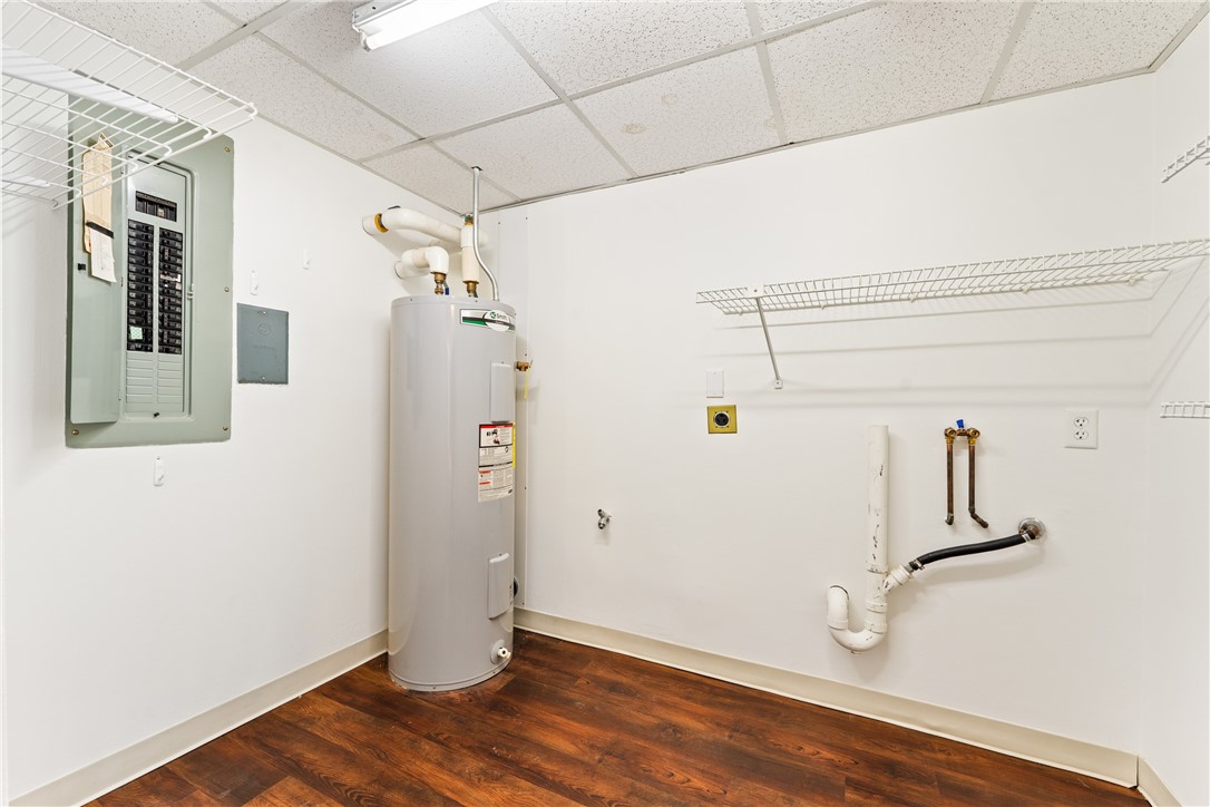 30 Argyle Avenue, Unit 206 Riverside, RI 02915 - Photo 27 of 32