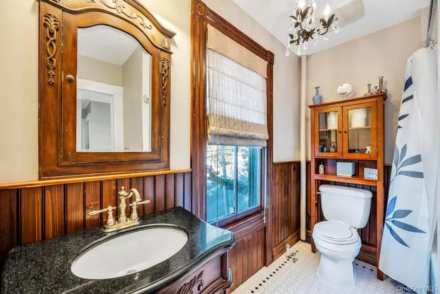 $899,000 | 204 Myrtle Avenue, Port Jefferson, NY 11777