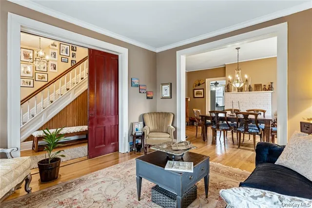 $899,000 | 204 Myrtle Avenue, Port Jefferson, NY 11777