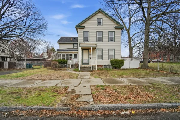 $349,900 | 76 Hampden Street, Springfield, MA 01151