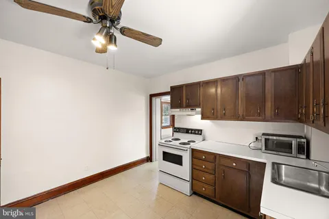 $1,500 | 409 West 20th Street, Unit 2, Wilmington, DE 19802