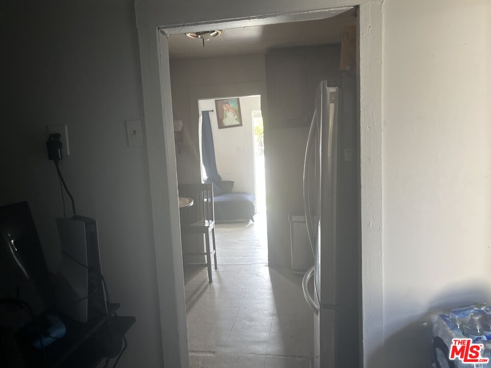 619 West Cherry Street Compton, CA 90222 - Photo 7 of 16