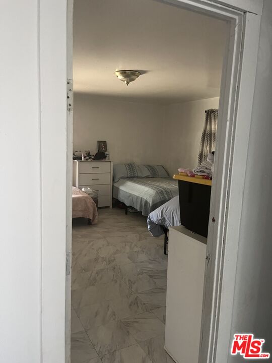 619 West Cherry Street Compton, CA 90222 - Photo 10 of 16