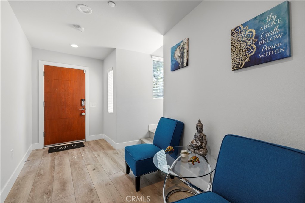 7960 Telegraph Road Downey, CA 90240 - Photo 6 of 59 Entrance