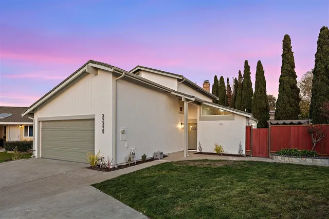 $1,298,000 | 32325 Pegasus Court, Union City, CA 94587