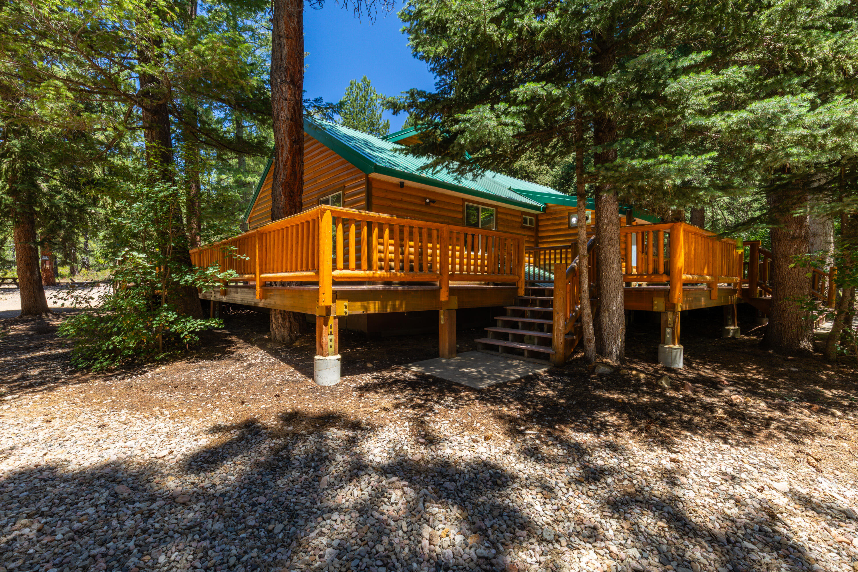 62 North Fork County Road Duck Creek Village, UT 84762 - Photo 5 of 54 Stanger Cabin exteriors-017