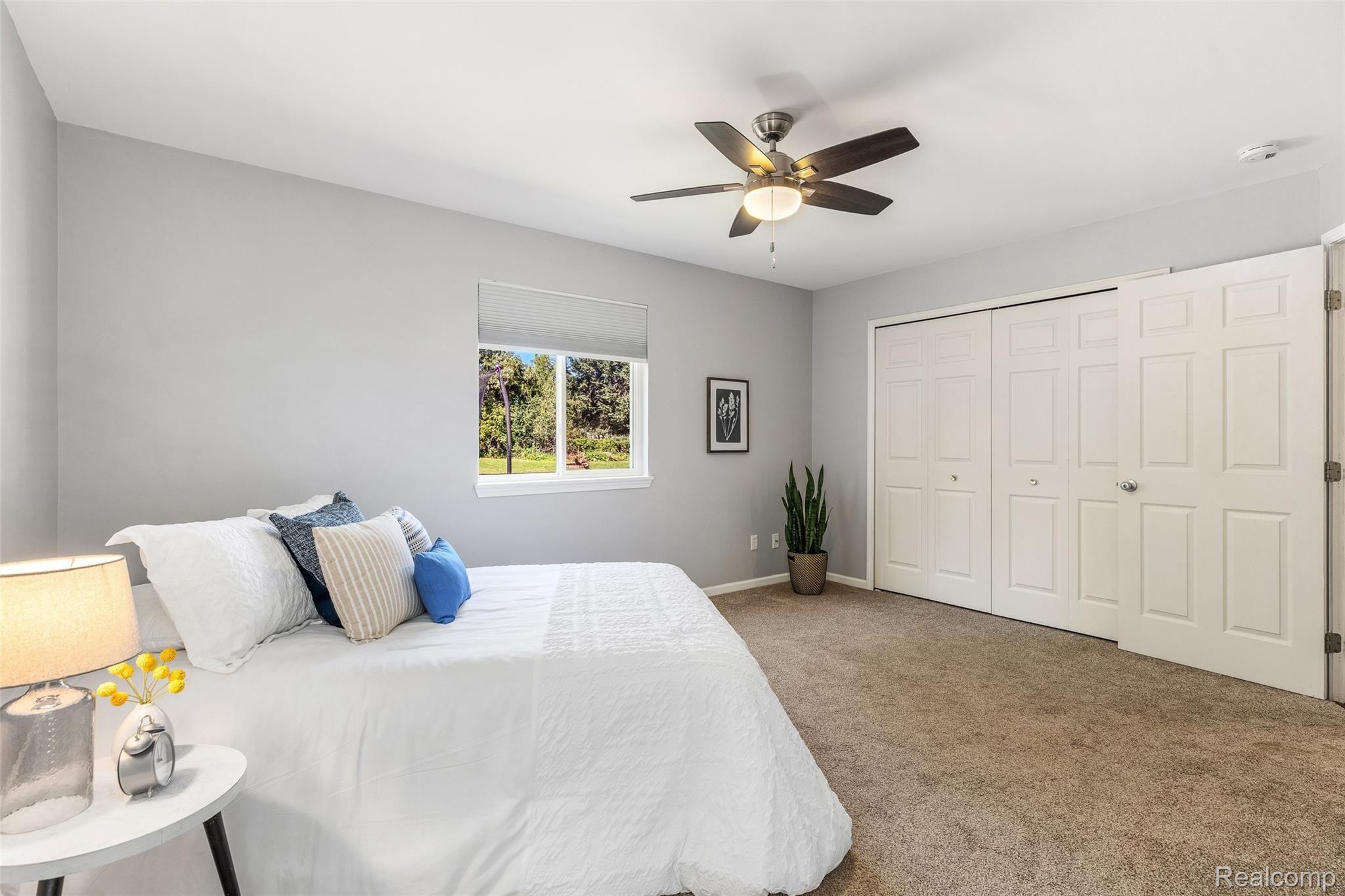 3827 Thomas Road Oxford, MI 48371 - Photo 18 of 41 Master Bedroom, Ceiling Fan