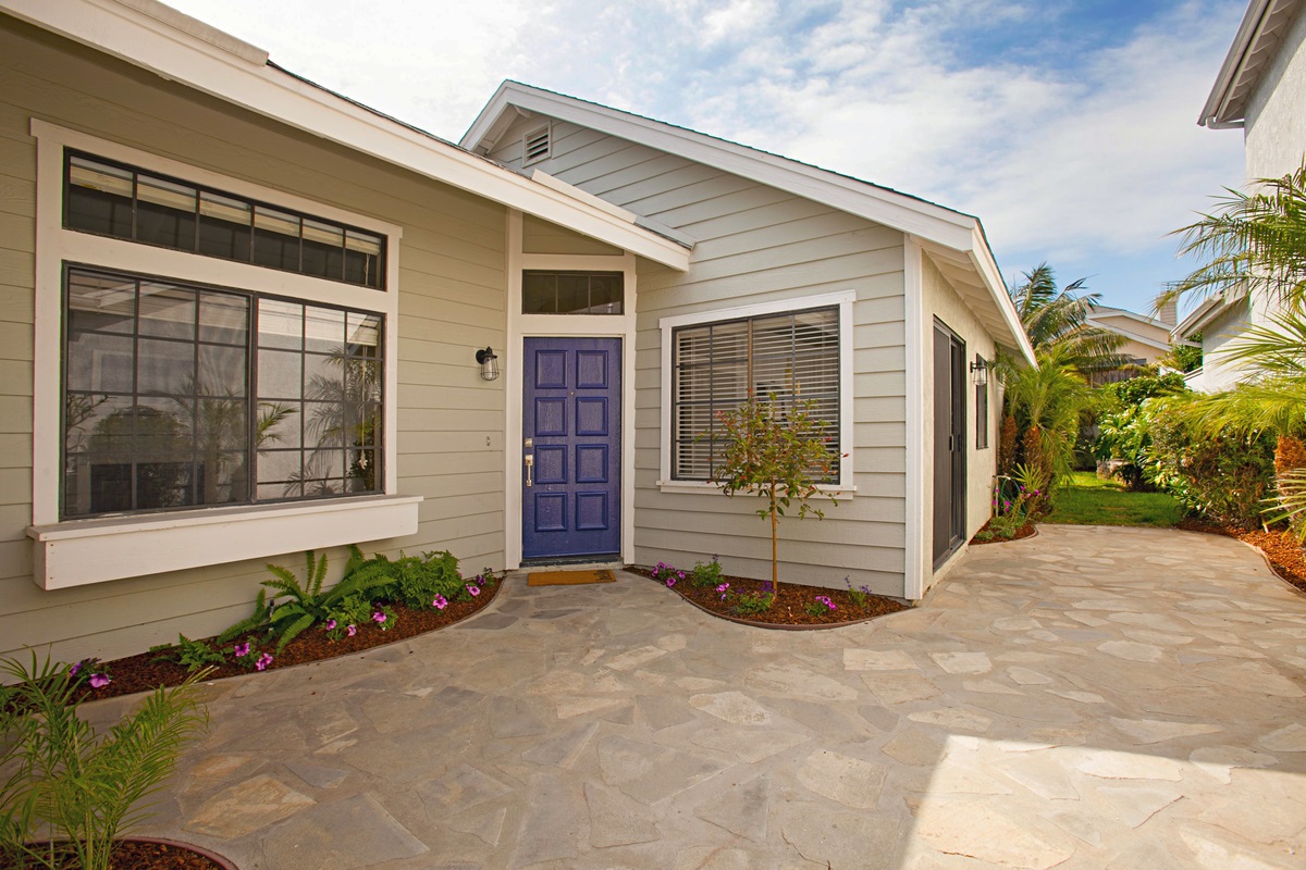 830 Bluewater Road Carlsbad, CA 92011 - Photo 11 of 14