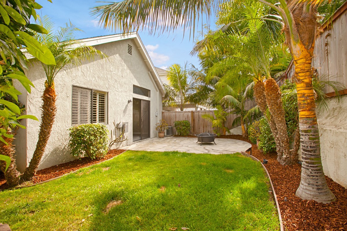 830 Bluewater Road Carlsbad, CA 92011 - Photo 12 of 14