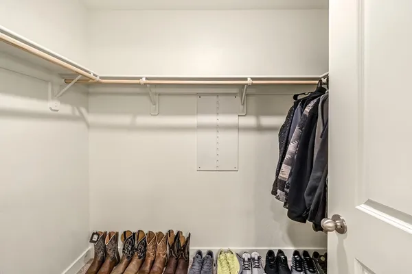 a view of walk in closet