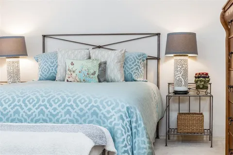 $139,500 | 4203 Avondale Avenue, Unit 202, Dallas, TX 75219